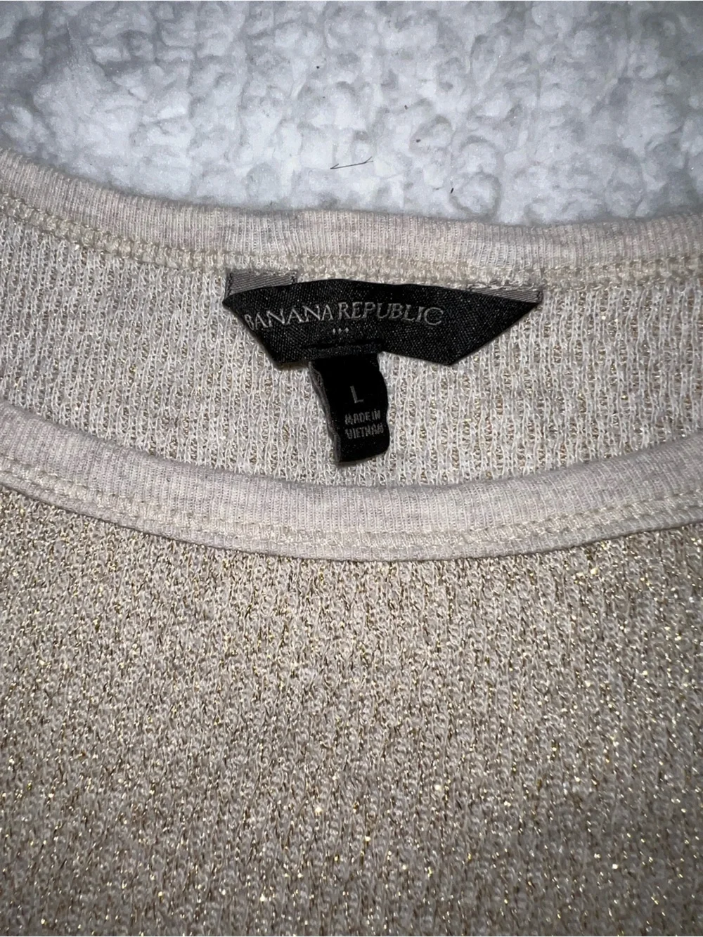 Banana Republic Men's Metallic Beige Crewneck Sweater
